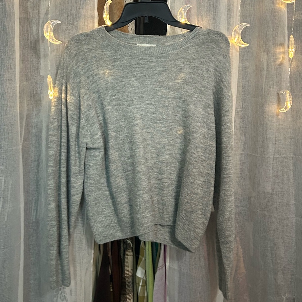 basic grey chunky sweater